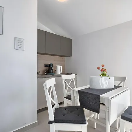 Apartamento La Mer-3 By Interhome *